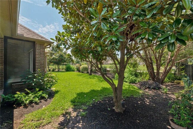 Building Photo - 4609 Mont Blanc Dr