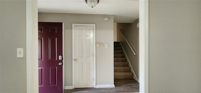 Building Photo - 401 Barbashela Dr