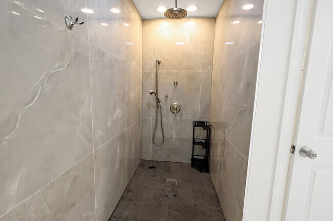 Building Photo - 6235 4th St