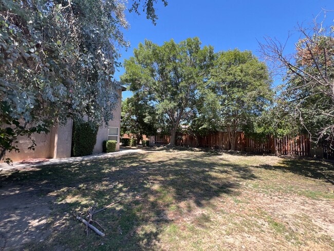 Building Photo - 3006 Tresselwyck Ln