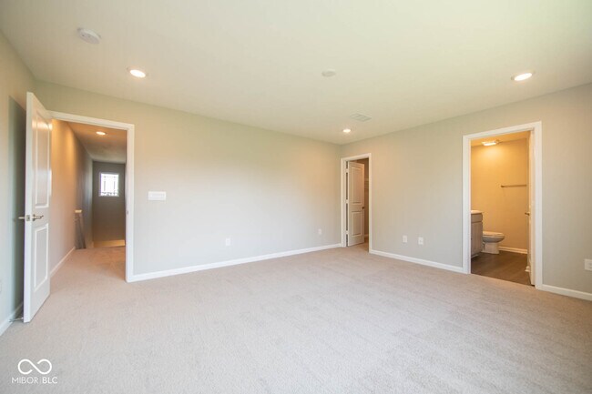 Building Photo - 6433 Yuma Ct