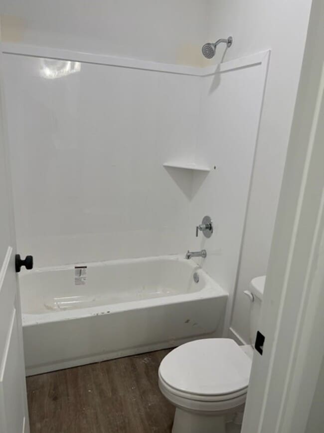 Building Photo - Beautiful home with pickle ball court, 2 car garage and central air