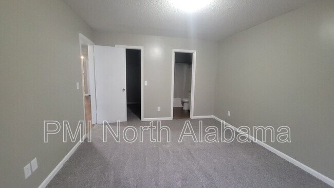 Building Photo - 1506 Ascent Trail NW