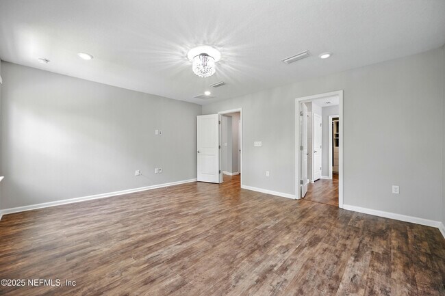 Building Photo - 14367 Durbin Island Way
