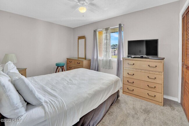 Building Photo - Fully Furnished Townhome Panama City Beach