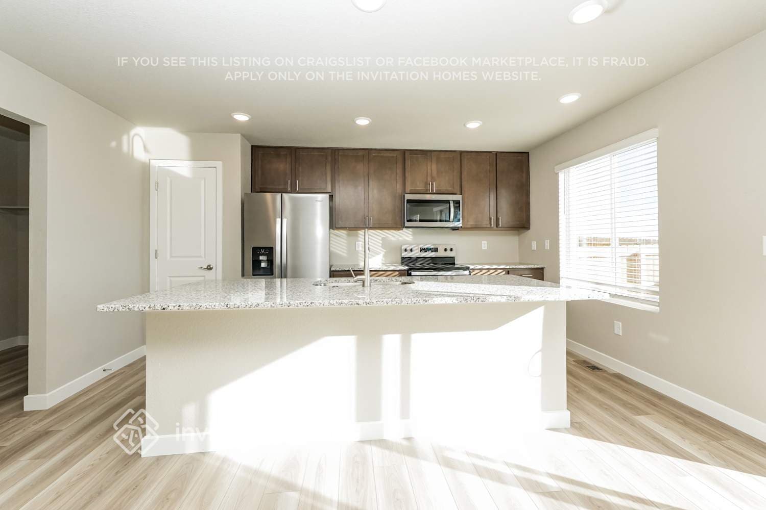 Building Photo - 11843 Mission Peak Pl