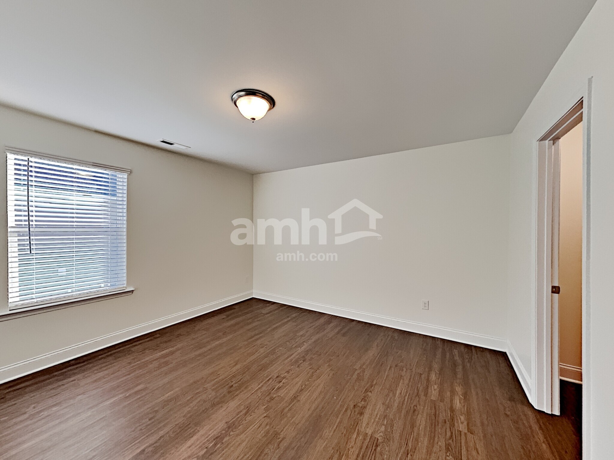 Building Photo - 201 Stowe Rd