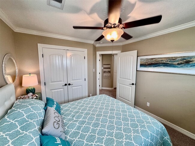 Building Photo - 1177 Sailfish St