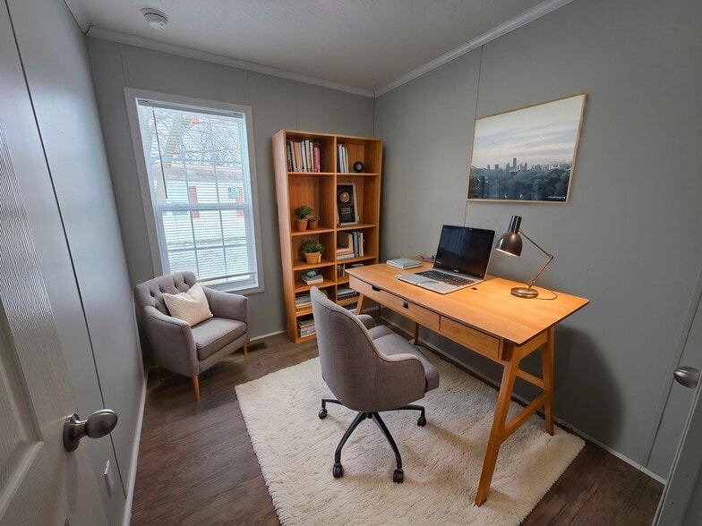 Building Photo - 3709 Juniper St