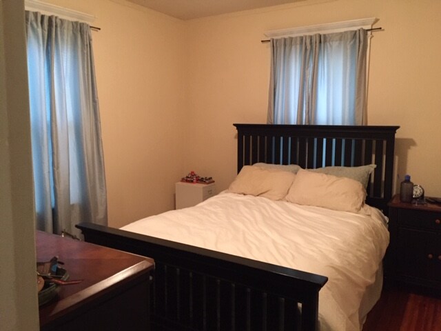 Building Photo - 26-28-28 King St