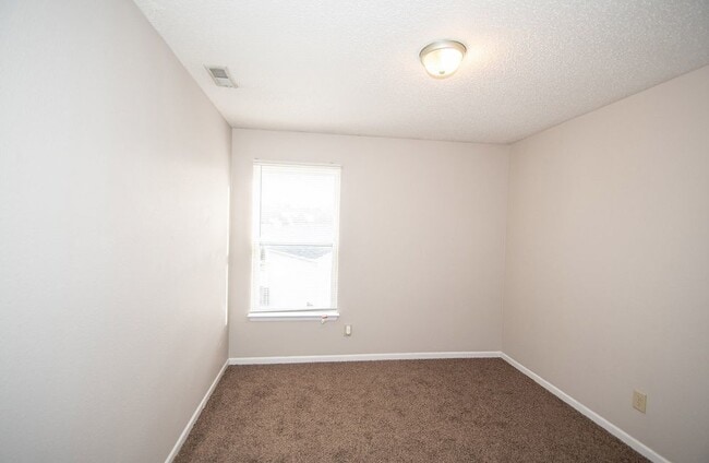 Building Photo - 2383 Layton Ln
