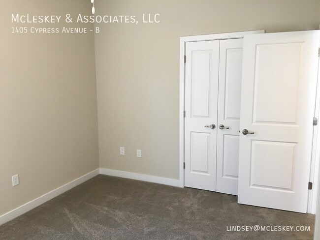 Building Photo - 1405 Cypress Ave