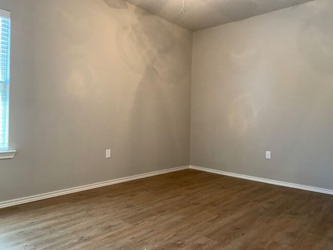 Building Photo - 1223 Preston Trails