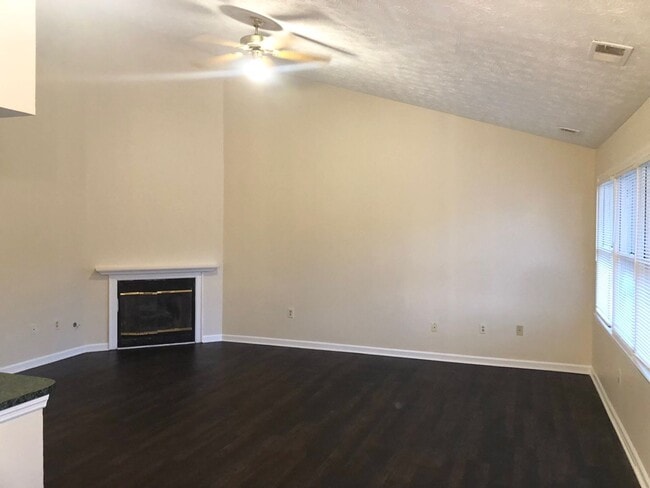 Building Photo - Wyndham Downs Ranch home backs to park.   ...