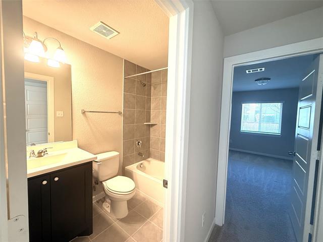 Building Photo - 5437 W Wedge Wood Dr