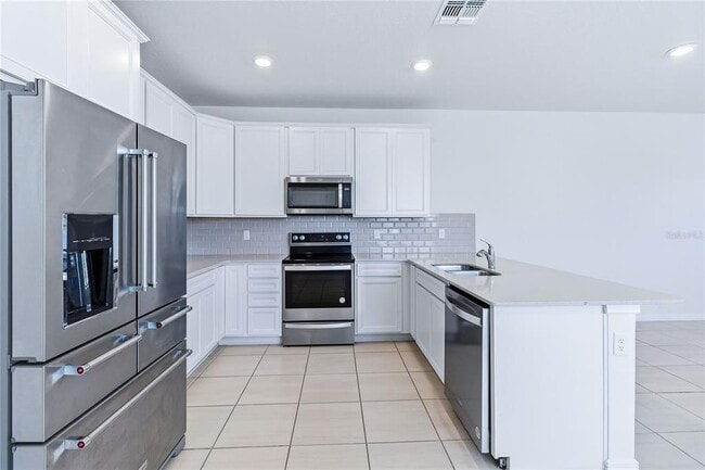 Building Photo - 10379 Folly Bch Rd