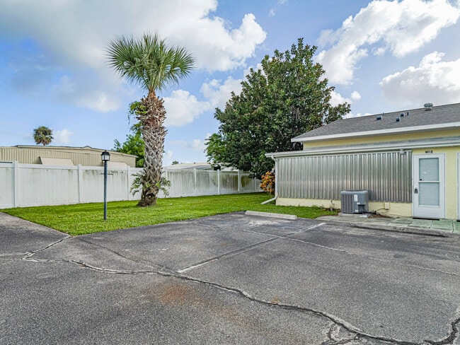 Building Photo - 8520 U.S. Rte 1