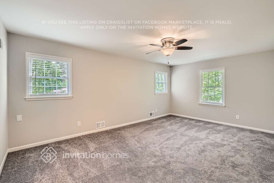 Building Photo - 5340 Crestwood Cir SW
