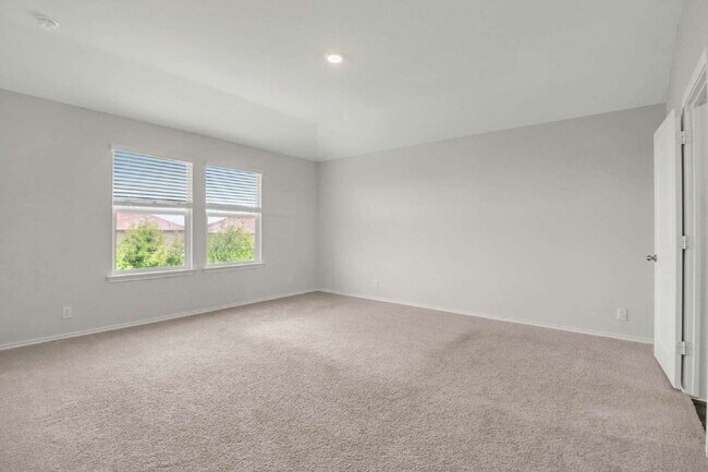 Building Photo - Charming 4-Bedroom Home in Redbird Ranch- HABC Accepted