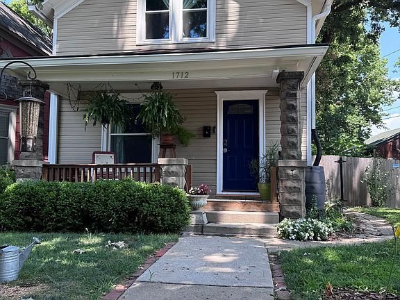 Building Photo - 1712 W 34th Terrace