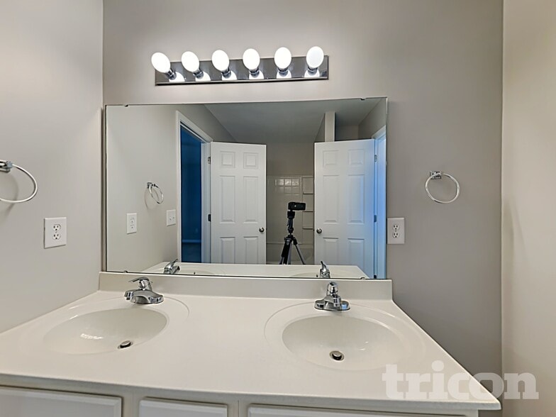 Building Photo - 1152 Rabon Pond Dr