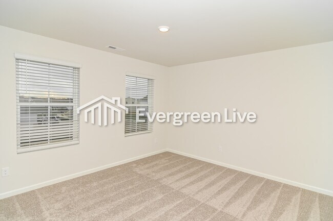 Building Photo - 907 Moray Ln