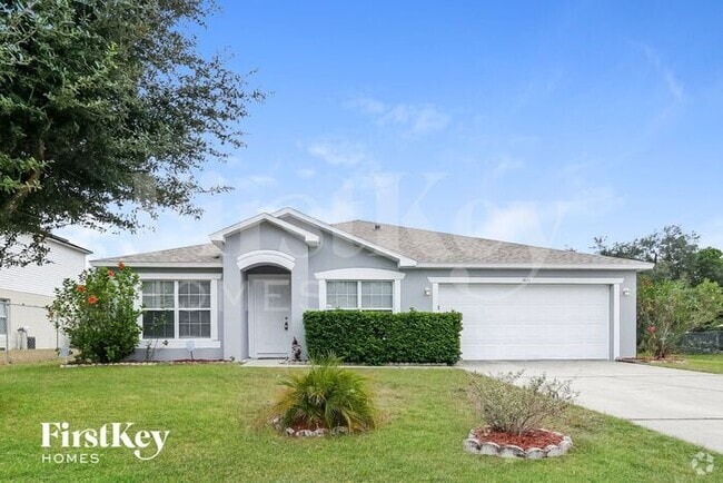 Building Photo - 1421 Sarasota Dr