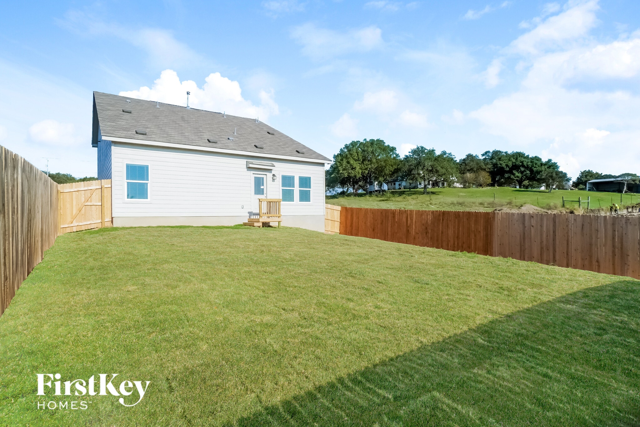 Building Photo - 13244 Rosemary Cove