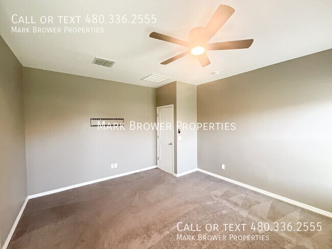 Building Photo - 679 W Mangrove Rd
