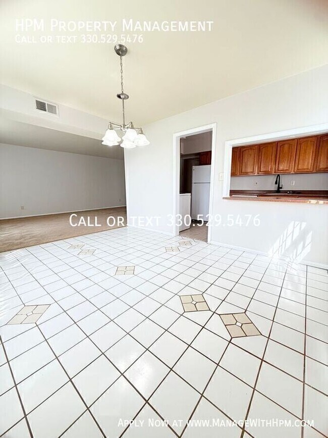 Building Photo - 3310 Warrensville Center Rd