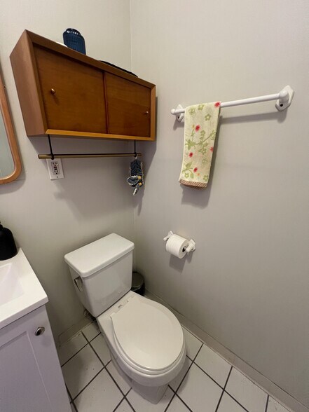 Building Photo - 110 Brainerd Rd