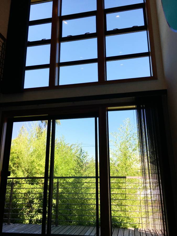 Floor-to-ceiling windows - 6606 Corson Avenue South