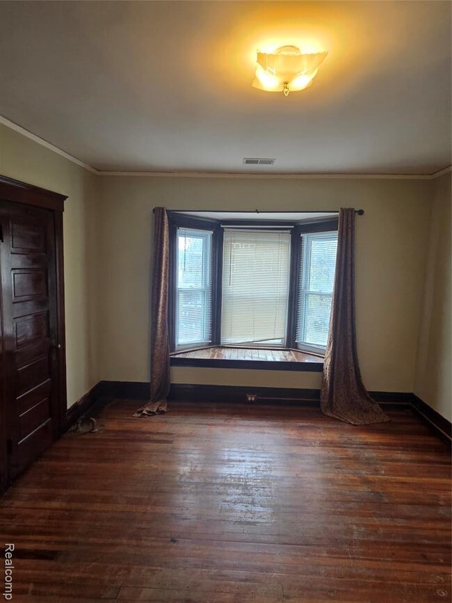 Building Photo - 3254 Hogarth St
