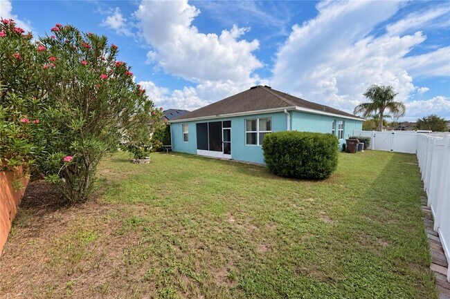 Building Photo - 152 Highland Meadows Ave