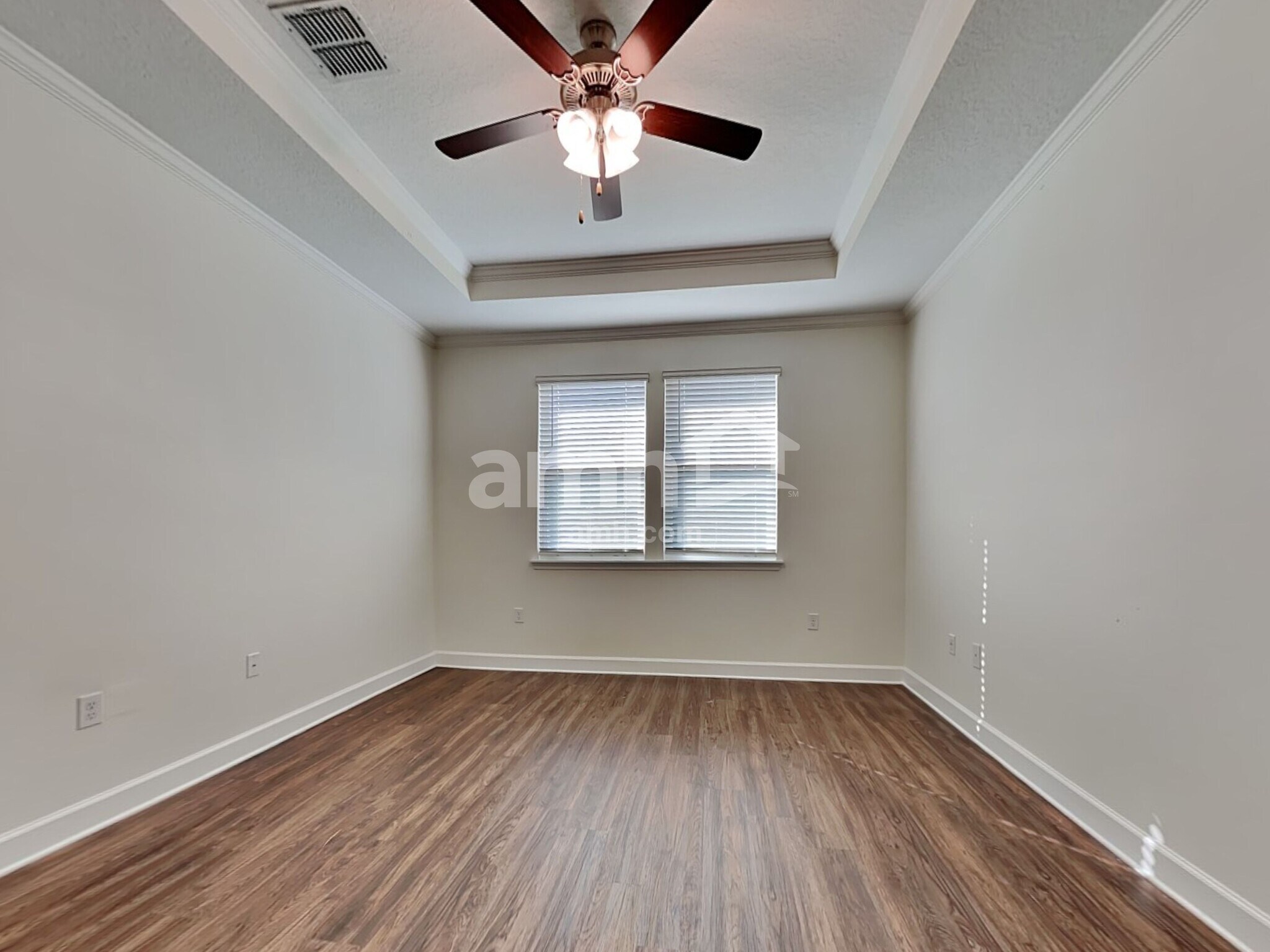 Building Photo - 11520 World Woods Ct