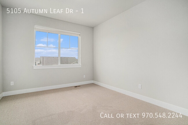 Building Photo - 5105 Autumn Leaf Dr