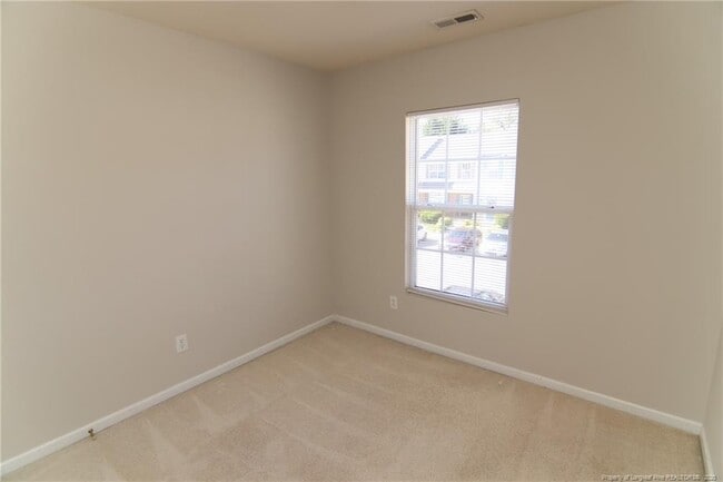 Building Photo - 5132 TwelvePole Dr