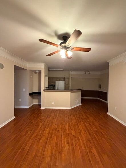 Building Photo - 6412 Queens Borough Ave