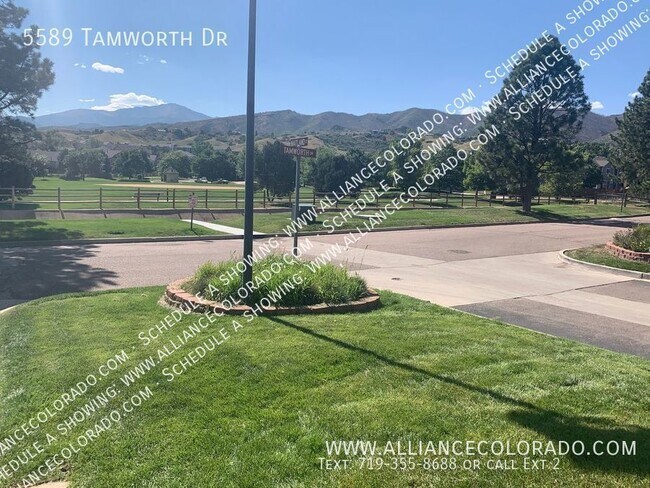 Building Photo - 5589 Tamworth Dr