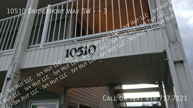 Building Photo - 10510 Bridgeport Way SW