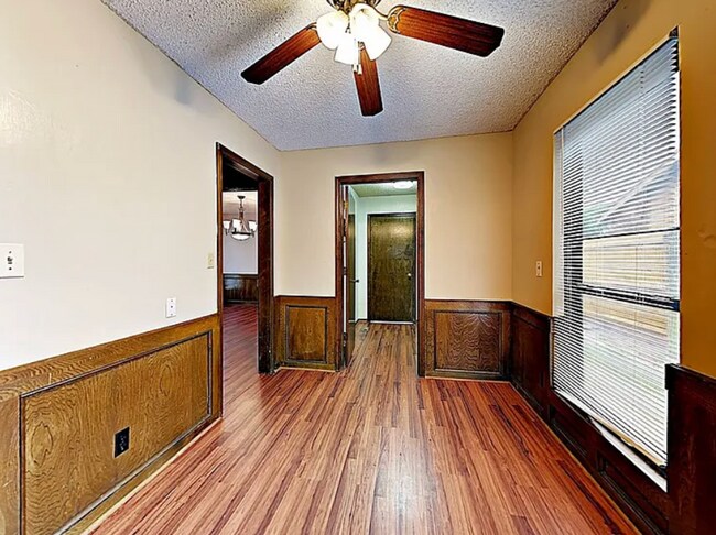 Building Photo - 3306 S 144th E Pl