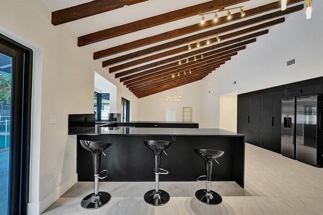 Building Photo - 3501 N Park Rd