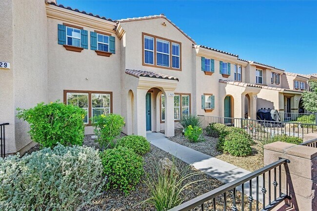 Building Photo - 2127 Via Firenze