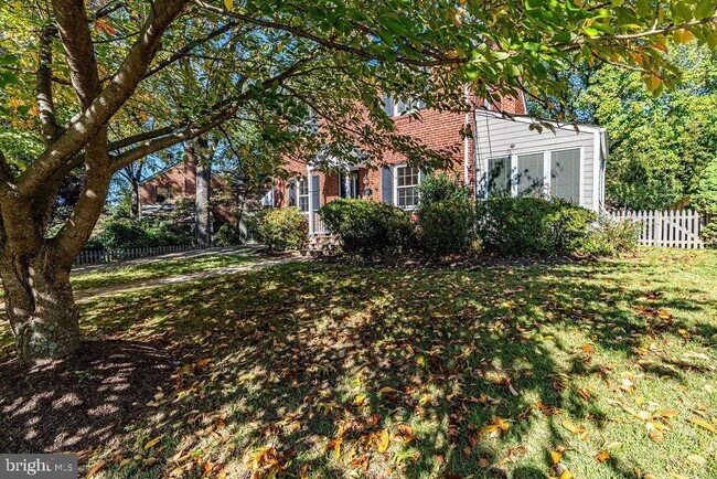 Building Photo - 4505 Conifer Ln