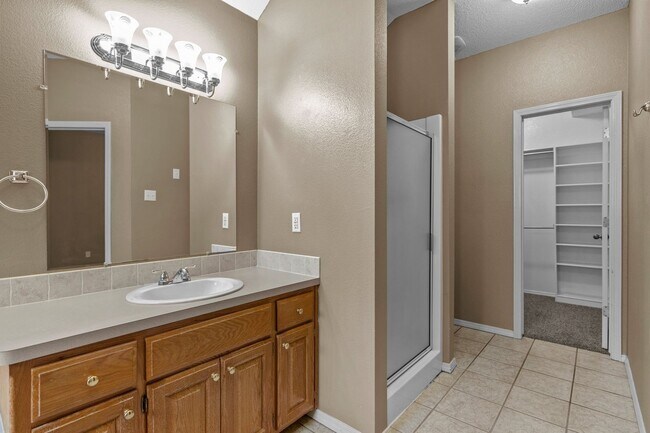 Building Photo - 7514 Red Pine