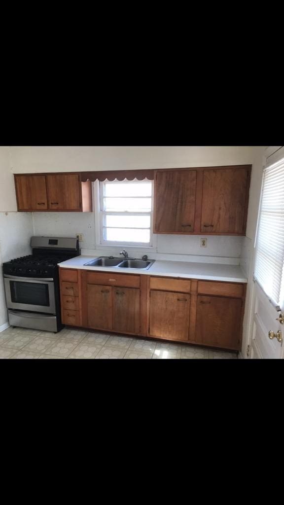 Building Photo - 2BR/1BA Home AVAIL JAN 15, 2026! Great Location! Close to Stephens Lake Park!!