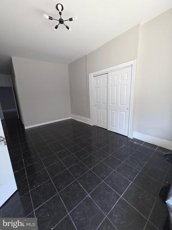 Building Photo - 521 Franklin St