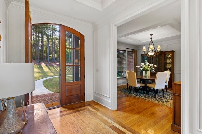 Building Photo - 1070 Riverwalk Point