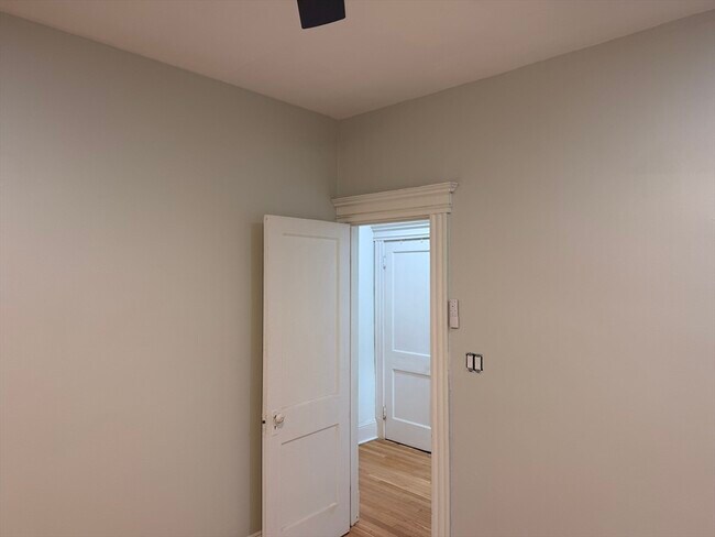Building Photo - 1768 Beacon St