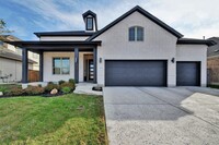 Building Photo - 3020 Desert Shade Bnd